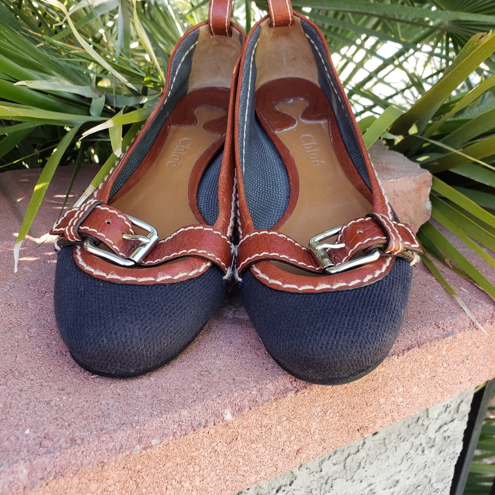 Chloe  canvas and leatehr buckle flat - Picture 4 of 11